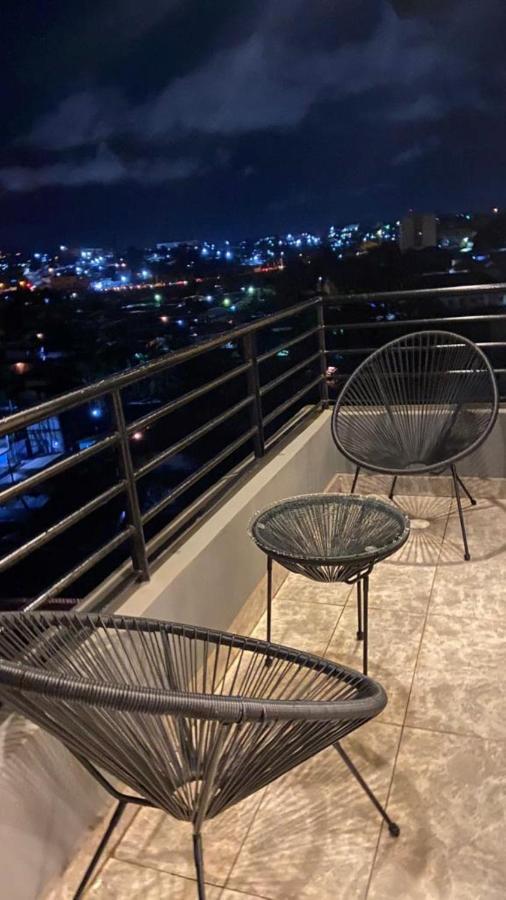 The One Apartamento Yaoundé Exterior foto